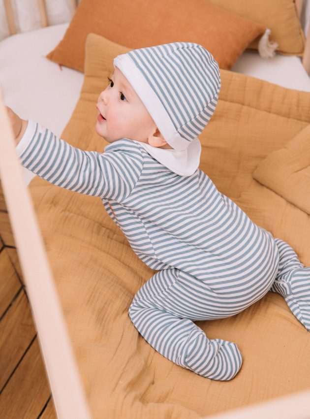 Grenouillère et Bonnet bleu Imprimé à Rayures lullaby